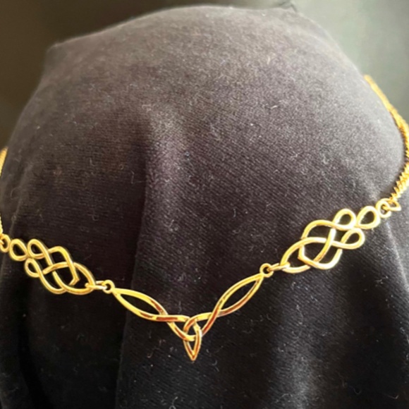 Celtic tiara in gold delicate design - Picture 3 of 12